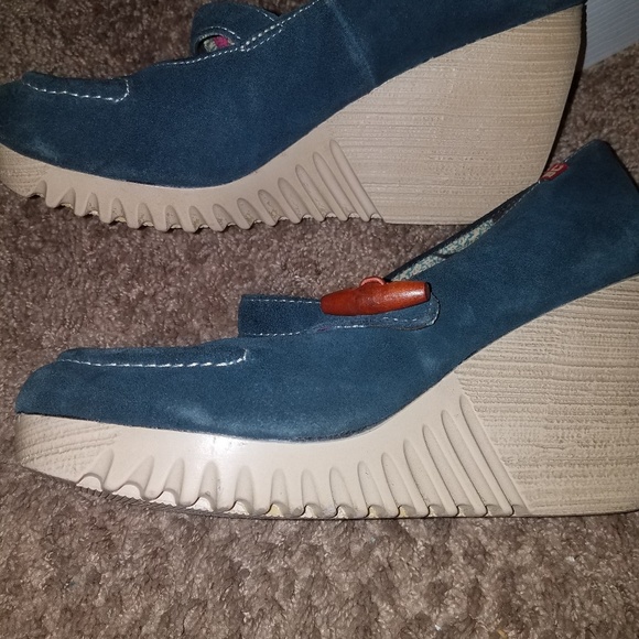 Wedges - Picture 2 of 3